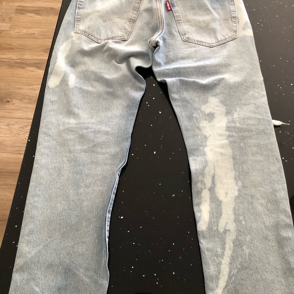 LEVIS Premium Hi Ball Roll Camo Distressed Reg. Tapered Leg (actual 32x29 - Picture 5 of 6
